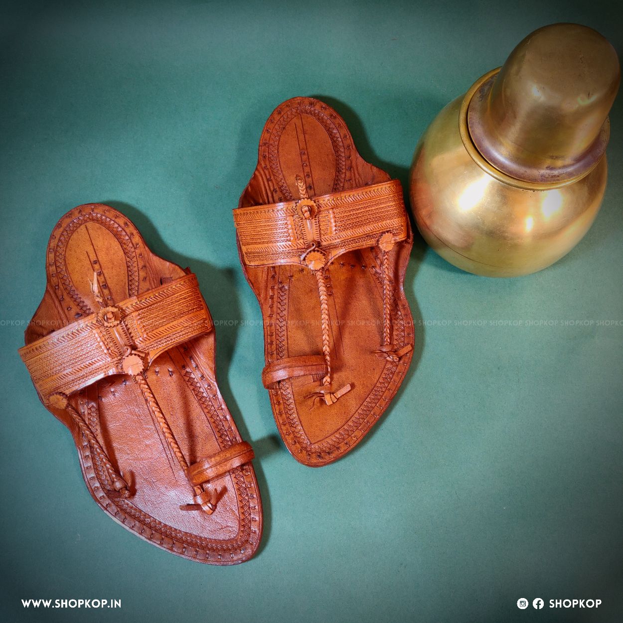 Kapashi kolhapuri chappal top